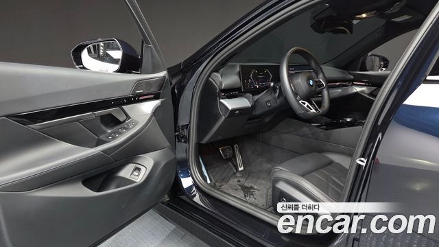 BMW 5-Series 520i M Sport
