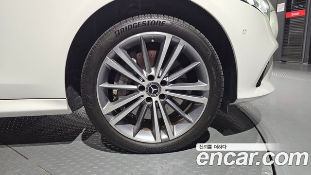 Mercedes-Benz CLS-Class CLS400d 4MATIC