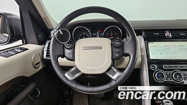 Land Rover Discovery 3.0 TD6 HSE Luxury