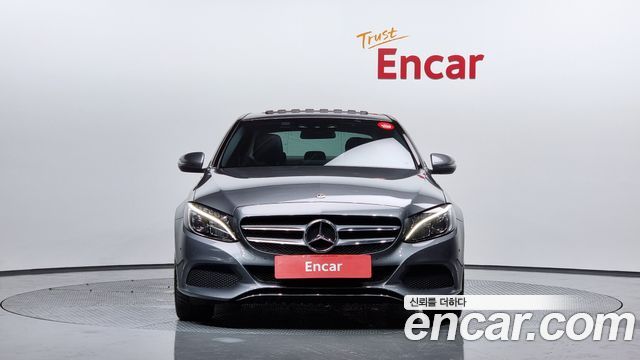 Mercedes-Benz C-Class C200 Avantgarde