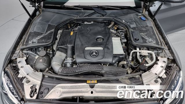 Mercedes-Benz C-Class C200 Avantgarde