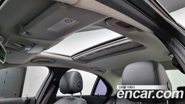 Mercedes-Benz C-Class C200 Avantgarde