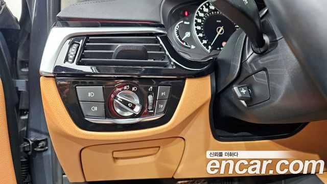 BMW 5-Series 520d Luxury Special Edition