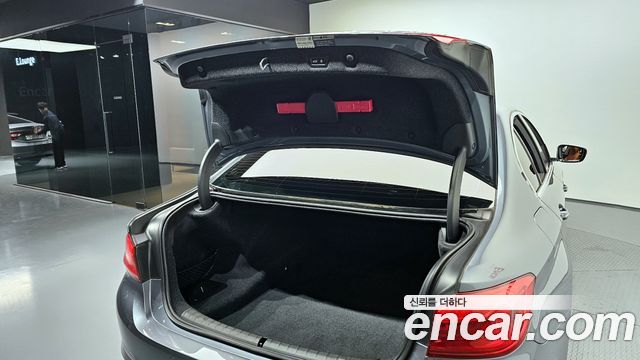 BMW 5-Series 520d Luxury Special Edition