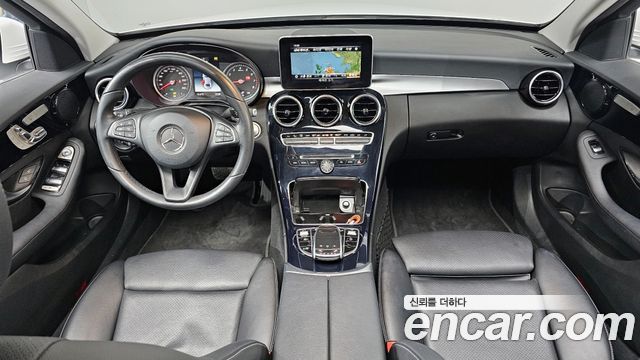 Mercedes-Benz C-Class C200