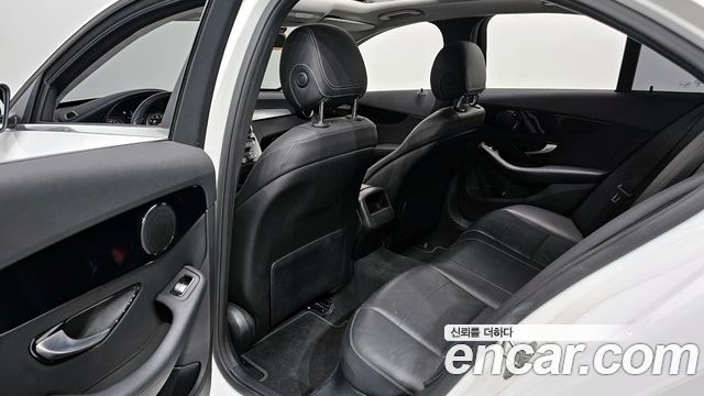 Mercedes-Benz C-Class C200
