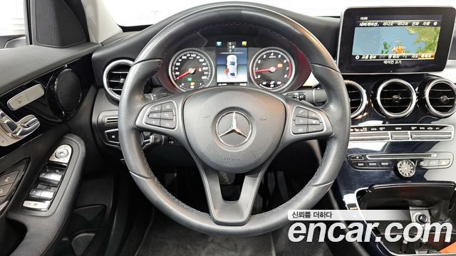 Mercedes-Benz C-Class C200