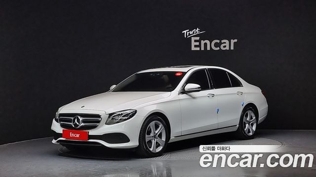 Mercedes-Benz E-Class E220d 4MATIC Avantgarde