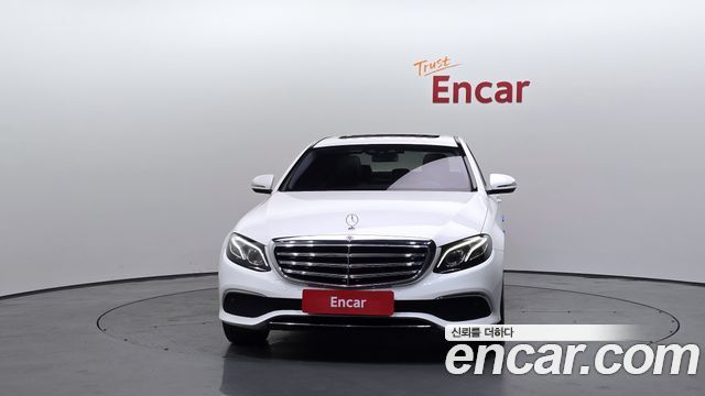 Mercedes-Benz E-Class E220d Exclusive