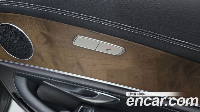 Mercedes-Benz E-Class E220d Exclusive
