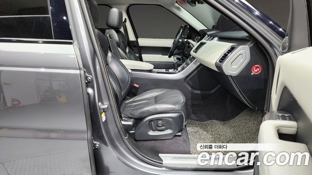 Land Rover Range Rover Sport 3.0 SDV6 HSE Dynamic