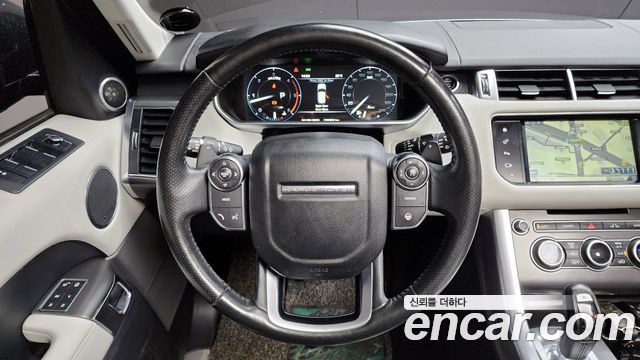 Land Rover Range Rover Sport 3.0 SDV6 HSE Dynamic