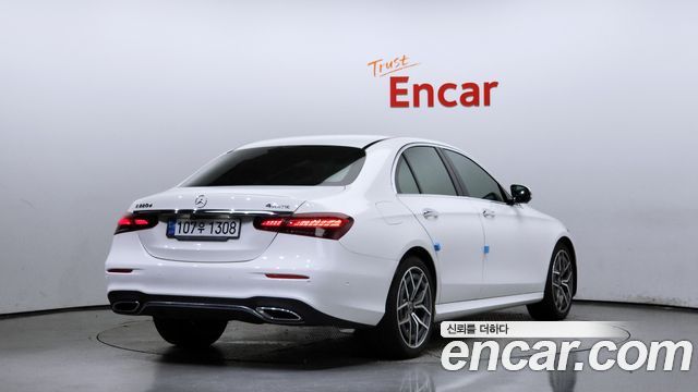 Mercedes-Benz E-Class E220d 4MATIC AMG Line