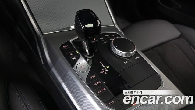 BMW 3-Series 320e M Sports