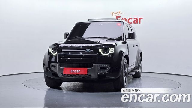 Land Rover Defender 130 D300 X-Dynamic HSE