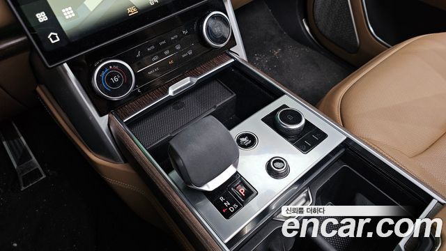Land Rover Range Rover P530 Autobiography Long Wheel Base