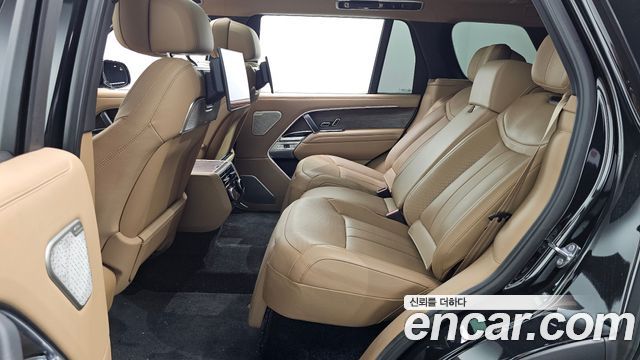 Land Rover Range Rover P530 Autobiography Long Wheel Base