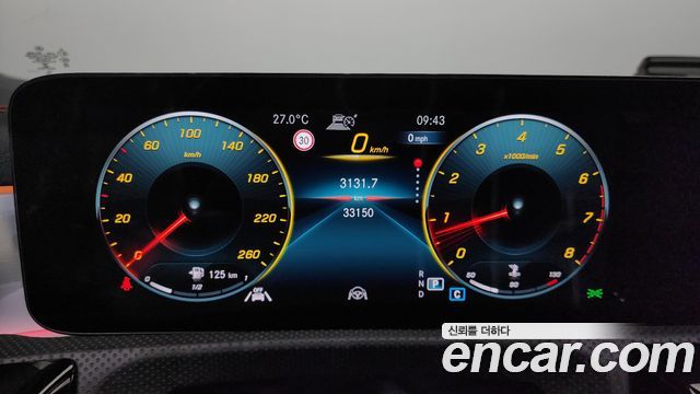 Mercedes-Benz CLA-Class CLA250 4MATIC