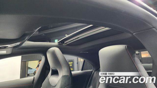 Mercedes-Benz CLA-Class CLA250 4MATIC