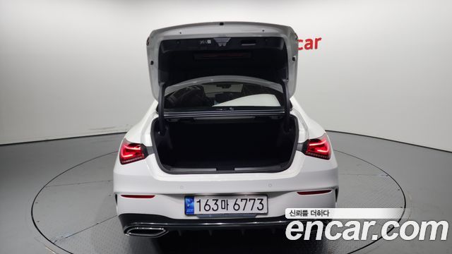 Mercedes-Benz CLA-Class CLA250 4MATIC