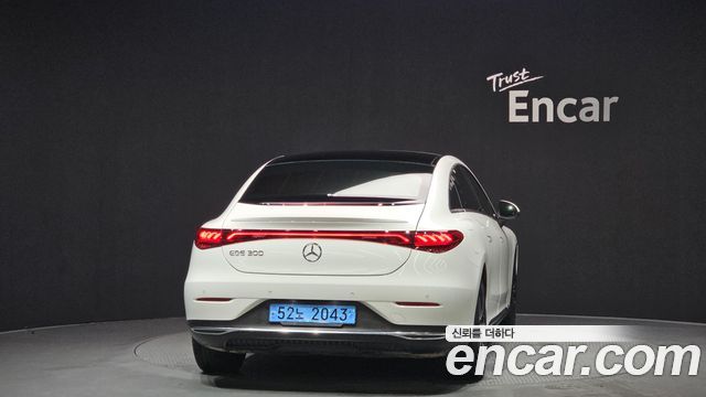 Mercedes-Benz EQE EQE300