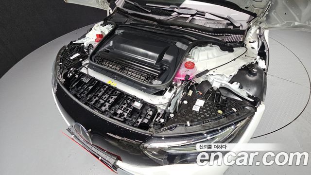 Mercedes-Benz EQE EQE300