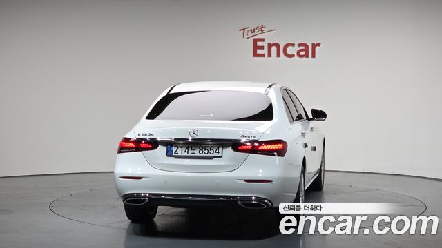 Mercedes-Benz E-Class E220d 4MATIC Exclusive