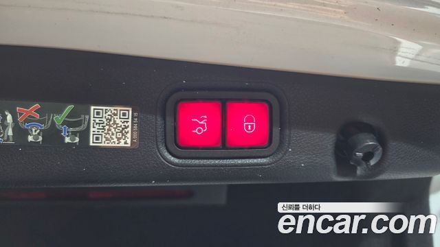 Mercedes-Benz E-Class E220d 4MATIC Exclusive