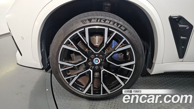 BMW X5M 4.4 Competition