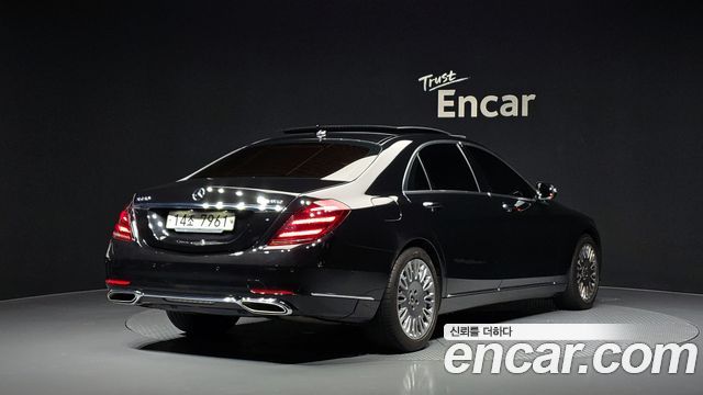 Mercedes-Benz S-Class S350L