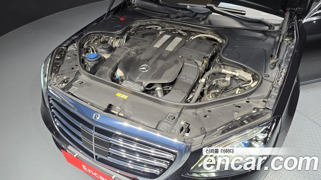 Mercedes-Benz S-Class S350L