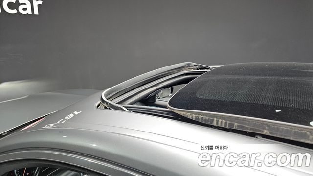 BMW 7-Series 740Li xDrive M Sport Package