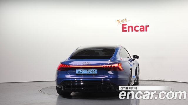 Audi e-tron GT GT quattro Premium