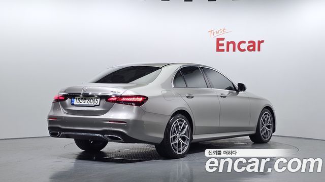 Mercedes-Benz E-Class E220d 4MATIC AMG Line