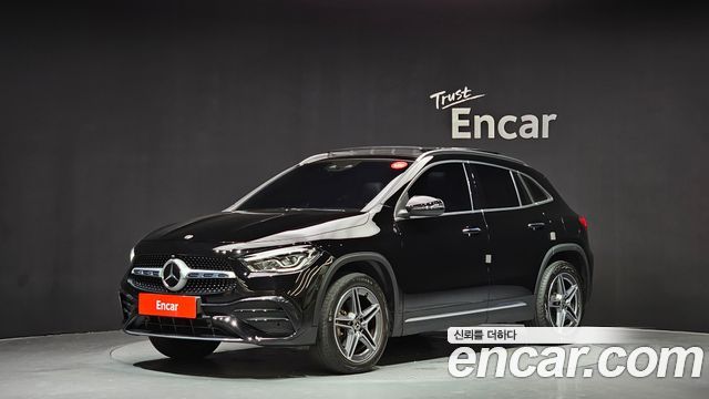 Mercedes-Benz GLA-Class GLA250 4MATIC