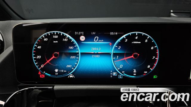 Mercedes-Benz GLA-Class GLA250 4MATIC
