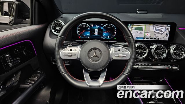 Mercedes-Benz GLA-Class GLA250 4MATIC
