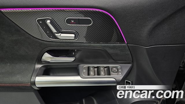 Mercedes-Benz GLA-Class GLA250 4MATIC