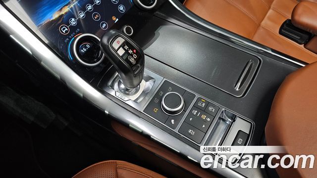 Land Rover Range Rover Sport 3.0 SDV6 HSE Dynamic