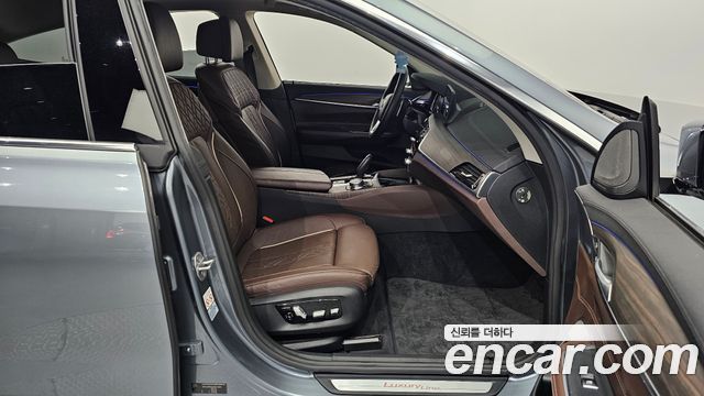BMW Gran Turismo 640i xDrive Luxury