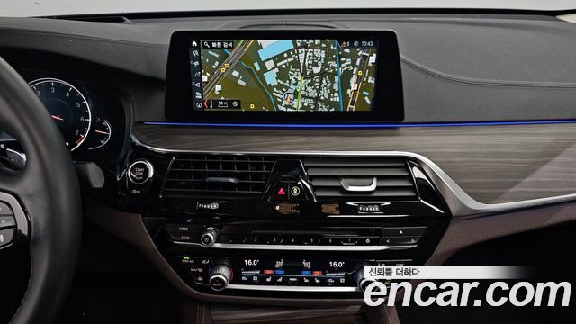 BMW Gran Turismo 640i xDrive Luxury
