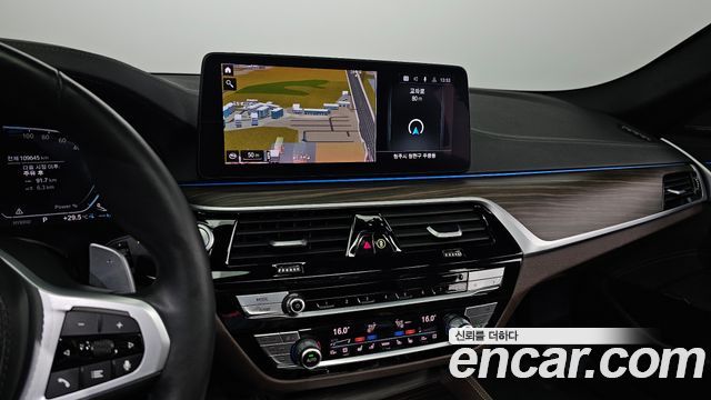 BMW 5-Series 530e M Sport