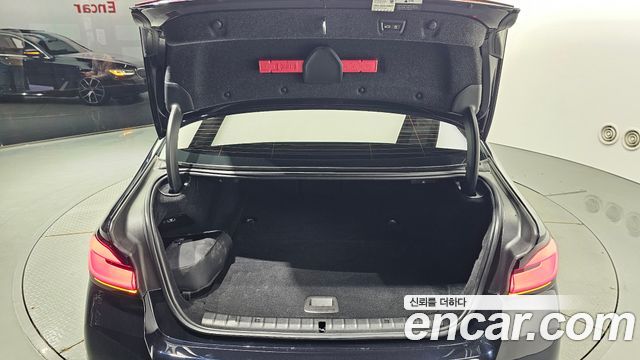 BMW 5-Series 530e M Sport