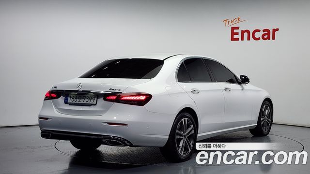 Mercedes-Benz E-Class E350 4MATIC Avantgarde