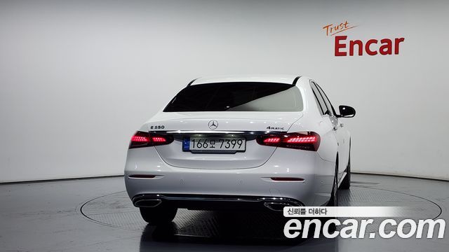 Mercedes-Benz E-Class E350 4MATIC Avantgarde