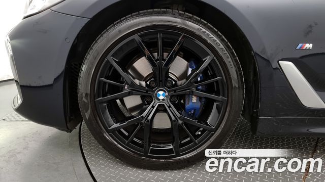 BMW 5-Series 530i M Sport Package