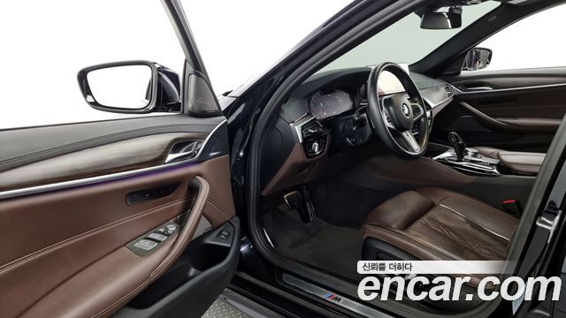 BMW 5-Series 530i M Sport Package
