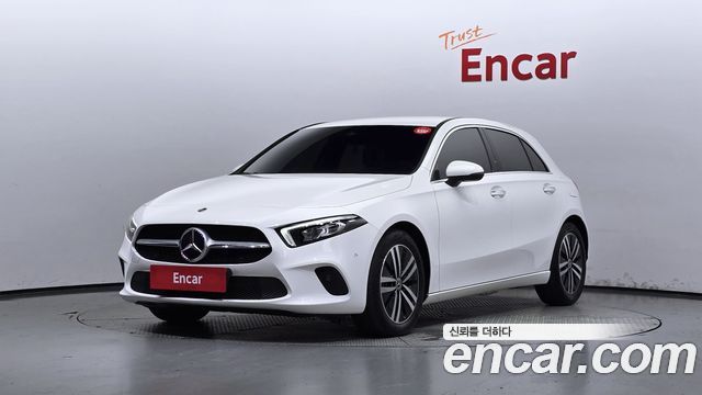 Mercedes-Benz A-Class A220 Hatchback