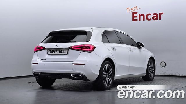 Mercedes-Benz A-Class A220 Hatchback