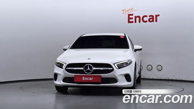 Mercedes-Benz A-Class A220 Hatchback